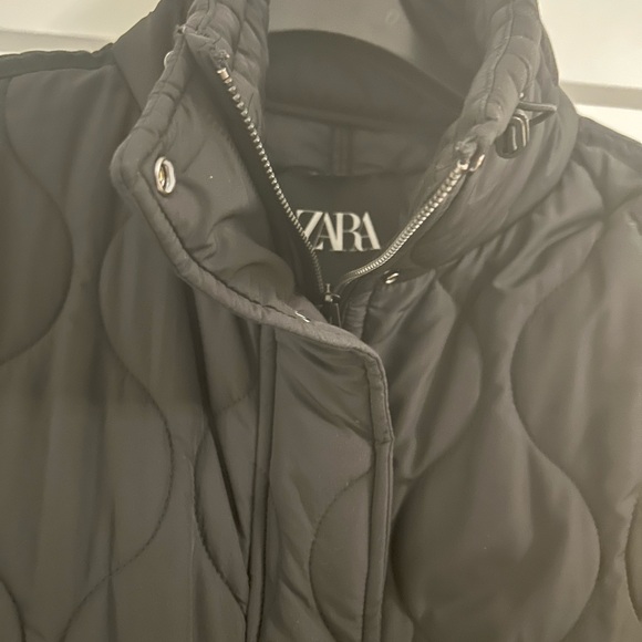 ZARA Puffer Jacket - Picture 5 of 8